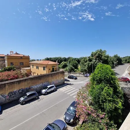 Terrazza A E Chiesa Giubilare Santa Maria Goretti Dom wakacyjny *