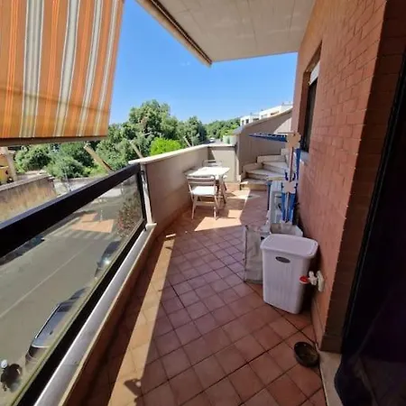 Terrazza A E Chiesa Giubilare Santa Maria Goretti Nettuno